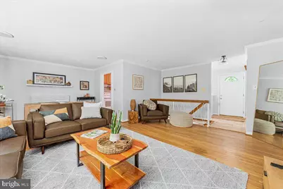 14407 Briarwood Terrace, Rockville, MD 20853 - Photo 4