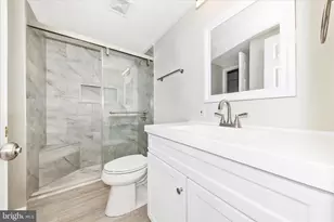 19453 Breezedale Ln, Germantown, MD 20876 - Photo 26