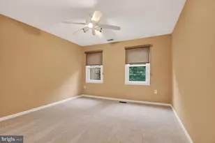 7435 Crestberry Ln, Bethesda, MD 20817 - Photo 22
