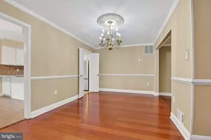 7435 Crestberry Ln, Bethesda, MD 20817 - Photo 10