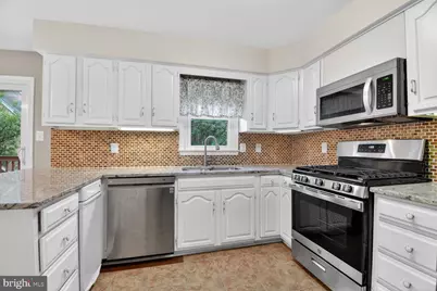 7435 Crestberry Lane, Bethesda, MD 20817 - Photo 16
