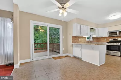 7435 Crestberry Lane, Bethesda, MD 20817 - Photo 18