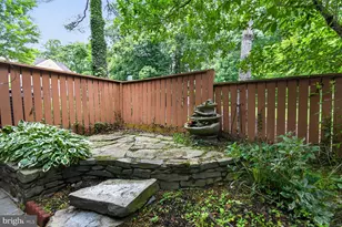 7435 Crestberry Ln, Bethesda, MD 20817 - Photo 52