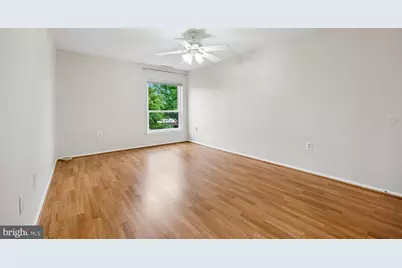 421 Christopher Avenue #14, Gaithersburg, MD 20879 - Photo 42