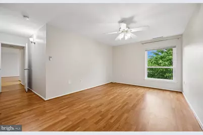 421 Christopher Avenue #14, Gaithersburg, MD 20879 - Photo 38