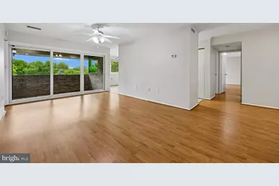 421 Christopher Avenue #14, Gaithersburg, MD 20879 - Photo 8