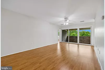 421 Christopher Avenue #14, Gaithersburg, MD 20879 - Photo 8
