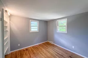 4027 Lawrence Ave, Kensington, MD 20895 - Photo 12