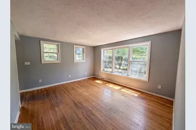 4027 Lawrence Avenue, Kensington, MD 20895 - Photo 8