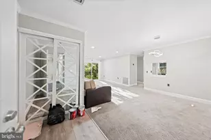 18304 Streamside Dr, Gaithersburg, MD 20879 - Photo 2