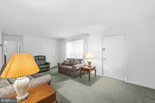 3223 Edgewood Rd, Kensington, MD 20895 - Photo 2