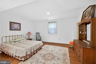 10320 Glen Rd, Potomac, MD 20854 - Photo 22