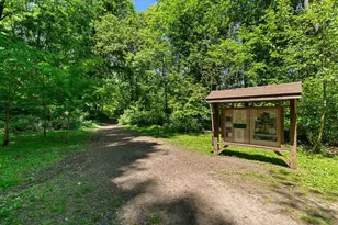 7400 Lakeview Dr, Bethesda, MD 20817 - Photo 28