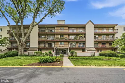 7400 Lakeview Drive #N404, Bethesda, MD 20817 - Photo 2