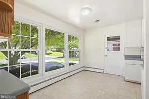 504 Waterford Rd, Silver Spring, MD 20901 - Photo 8