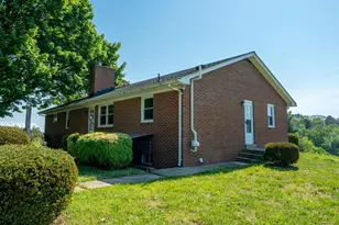 26906 Clarksburg Rd, Damascus, MD 20872 - Photo 2