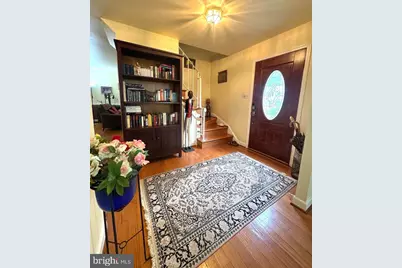 9808 Wilden Lane, Potomac, MD 20854 - Photo 2
