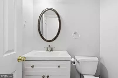 8615 Aqueduct Road, Potomac, MD 20854 - Photo 18