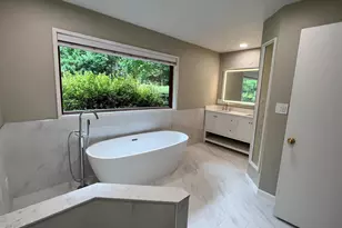 6710 Persimmon Tree Rd, Bethesda, MD 20817 - Photo 16
