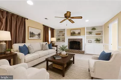 17313 Dowden Way, Poolesville, MD 20837 - Photo 4