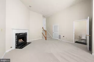 135 Wootton Oaks Ct, Rockville, MD 20852 - Photo 12