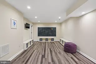 20920 Sunnyacres Rd, Gaithersburg, MD 20882 - Photo 42