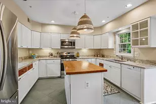 5603 Whitney Mill Way, Rockville, MD 20852 - Photo 10