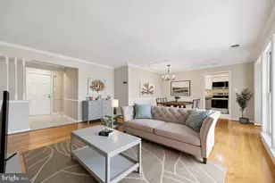 5717 Brewer House Cir, North Bethesda, MD 20852 - Photo 6