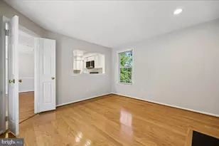 5717 Brewer House Cir, North Bethesda, MD 20852 - Photo 16