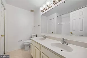5717 Brewer House Cir, North Bethesda, MD 20852 - Photo 26