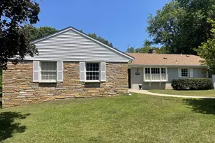 17512 Princess Anne Dr, Olney, MD 20832 - Photo 1