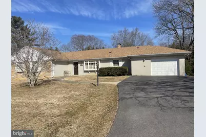 17512 Princess Anne Drive, Olney, MD 20832 - Photo 4