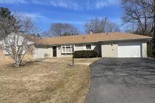 17512 Princess Anne Dr, Olney, MD 20832 - Photo 4