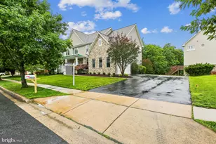 14226 Floral Park Dr, North Potomac, MD 20878 - Photo 94