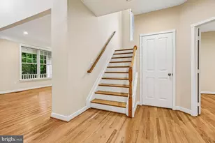 14226 Floral Park Dr, North Potomac, MD 20878 - Photo 10