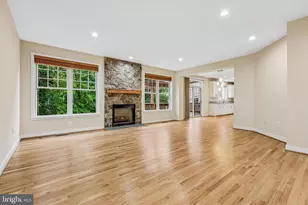 14226 Floral Park Dr, North Potomac, MD 20878 - Photo 12