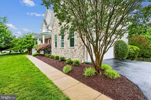 14226 Floral Park Dr, North Potomac, MD 20878 - Photo 82