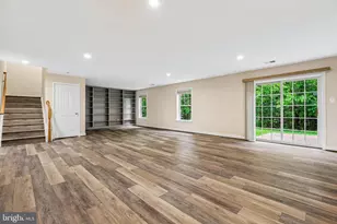 14226 Floral Park Dr, North Potomac, MD 20878 - Photo 64