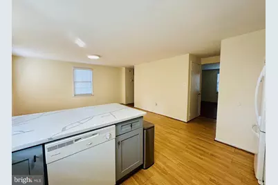 12146 Bentridge Place, Potomac, MD 20854 - Photo 10