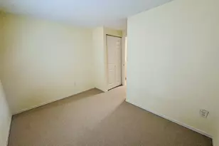 12146 Bentridge Pl, Potomac, MD 20854 - Photo 18