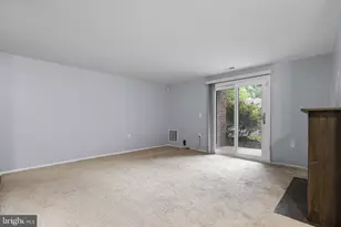 18050 Chalet Dr, Germantown, MD 20874 - Photo 8