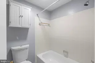 18050 Chalet Dr, Germantown, MD 20874 - Photo 24