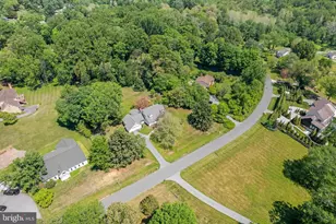 20610 Plum Creek Ct, Gaithersburg, MD 20882 - Photo 4