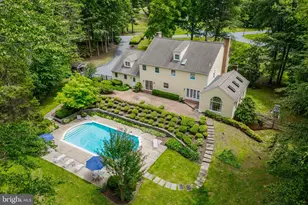 11300 Tara Rd, Potomac, MD 20854 - Photo 2