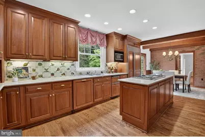 11300 Tara Road, Potomac, MD 20854 - Photo 34