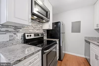 10703 Hampton Mill Terrace #100, Rockville, MD 20852 - Photo 4