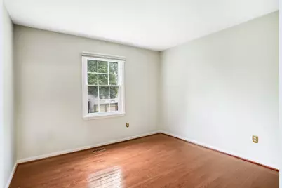 302 Bostwick Lane, Gaithersburg, MD 20878 - Photo 32