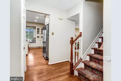302 Bostwick Lane, Gaithersburg, MD 20878 - Photo 4