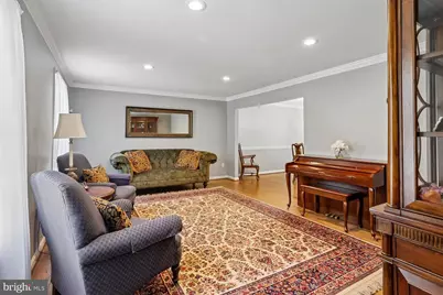 12007 Titian Way, Potomac, MD 20854 - Photo 8