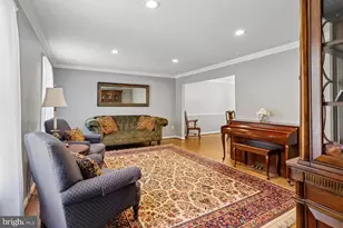 12007 Titian Way, Potomac, MD 20854 - Photo 8